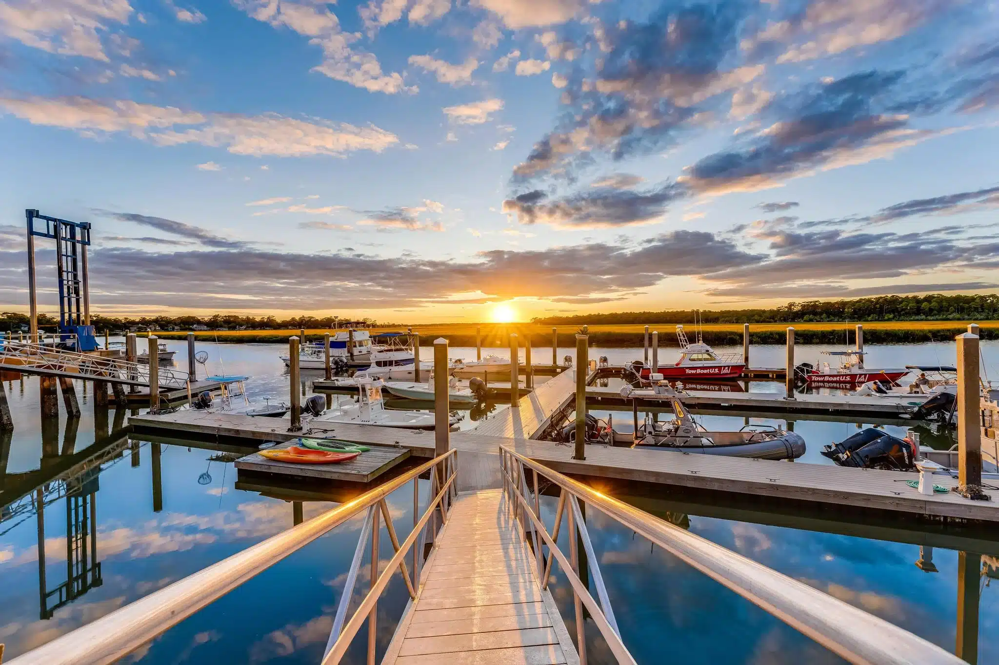 Aerial view of Sun Life Wilmington Island Marina